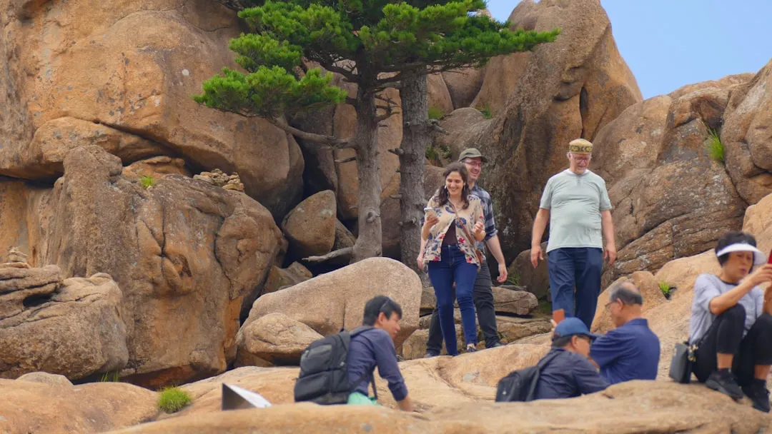 三亚旅游行业小程序定制开发方案及落地实践